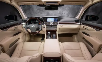 LS 460